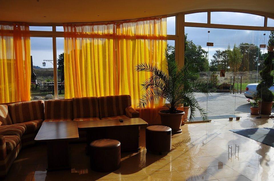 Hotel Surf Primorsko Bagian luar foto